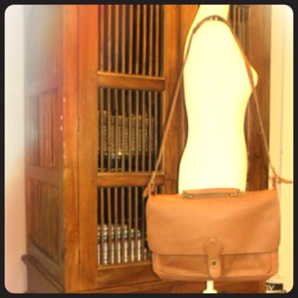 Tan leather crossbody brief case